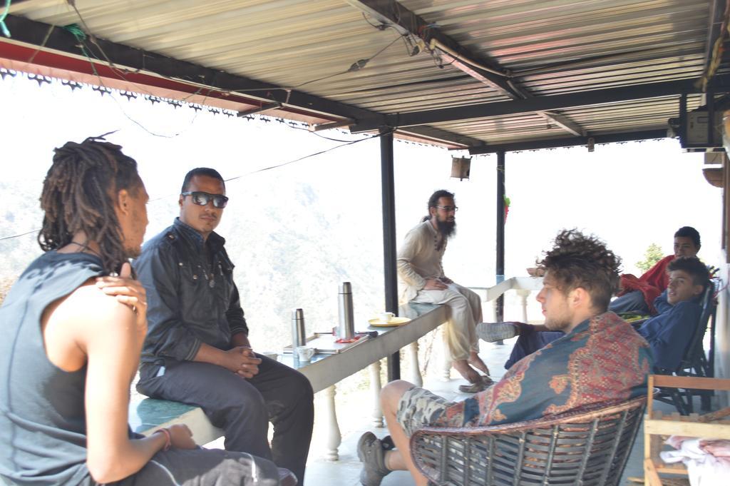 Dhanaulti Camp Homes Retreat Kültér fotó